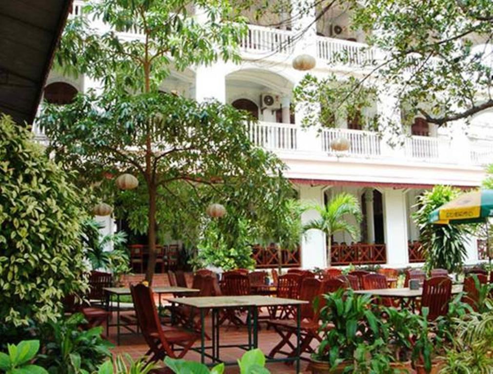 Champasak Palace Hotel Pakse Exterior foto